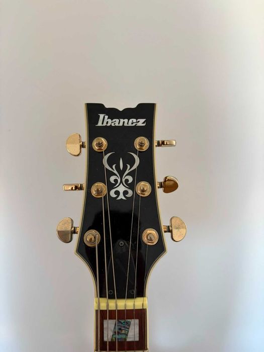 Guitarra Ibanez AR520HFM
