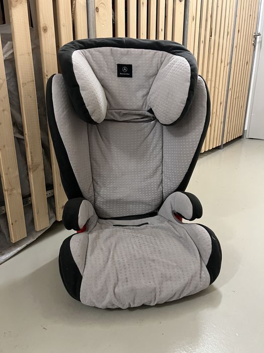 Дитяче автокрісло Mercedes