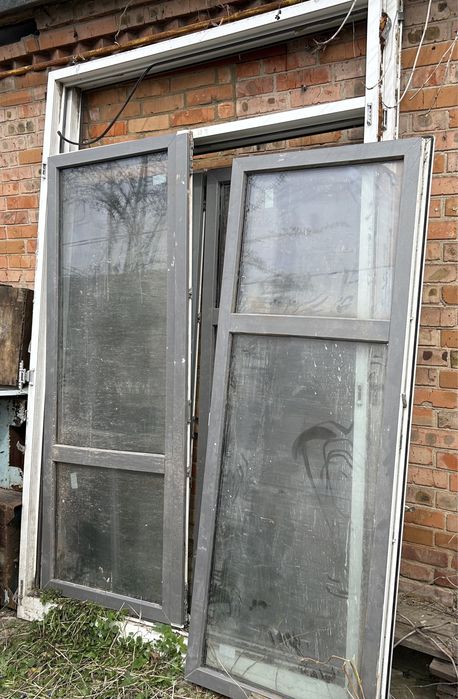 Двері вхідні з металопрофілю Rehau 270*160