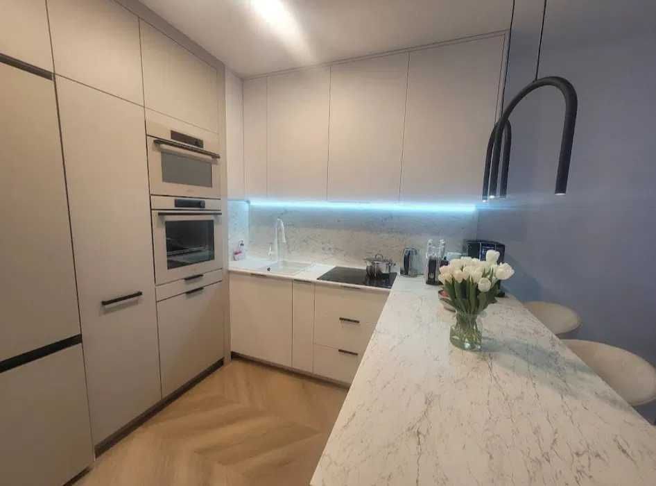 Meble na wymiar od producenta | kuchnie, zabudowy | szybkie terminy