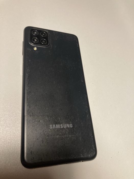 Samsung A12 64 telefon