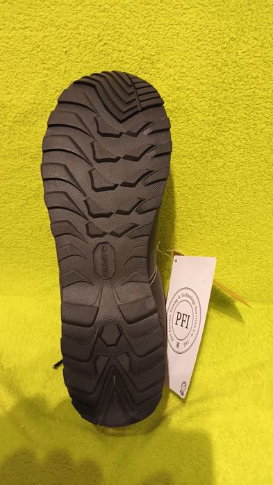 HI-TEC Firo rozmiar 45