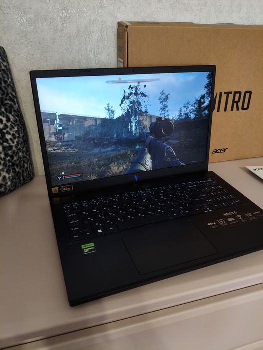 Acer NitroV RTX 4050 6GB•Ryzen 5 7535HS•16GB DDR5/512GB SSD • 144 Hz