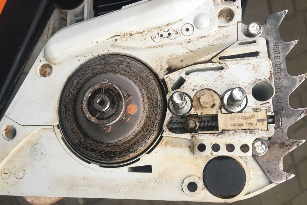 STIHL MS 180                  .