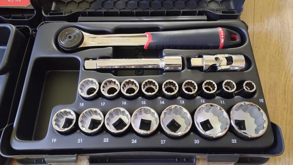 FACOM klucze udarowe Torx nasadki 1/2 cala. Płasko oczkowe