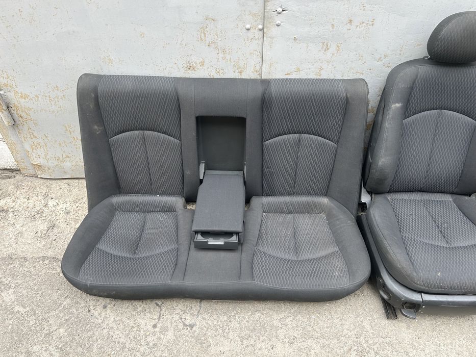 Комплект сидений Мерседес w211