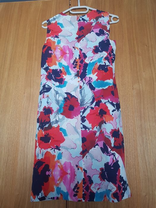 Hugo Boss sukienka letnia jedwab roz. 38