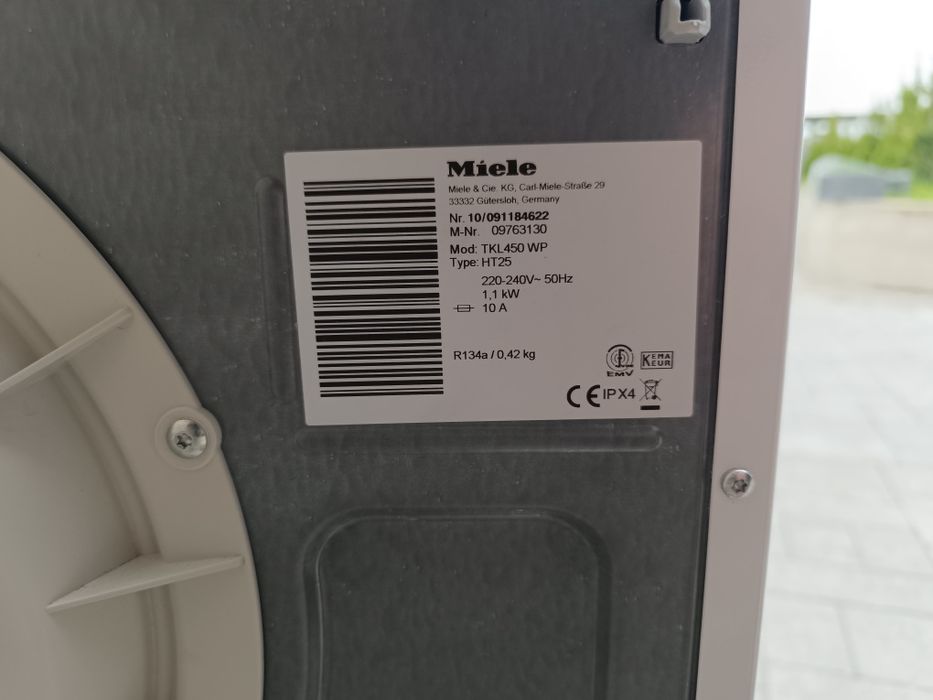 Сушильна машина Miele TKL450WP