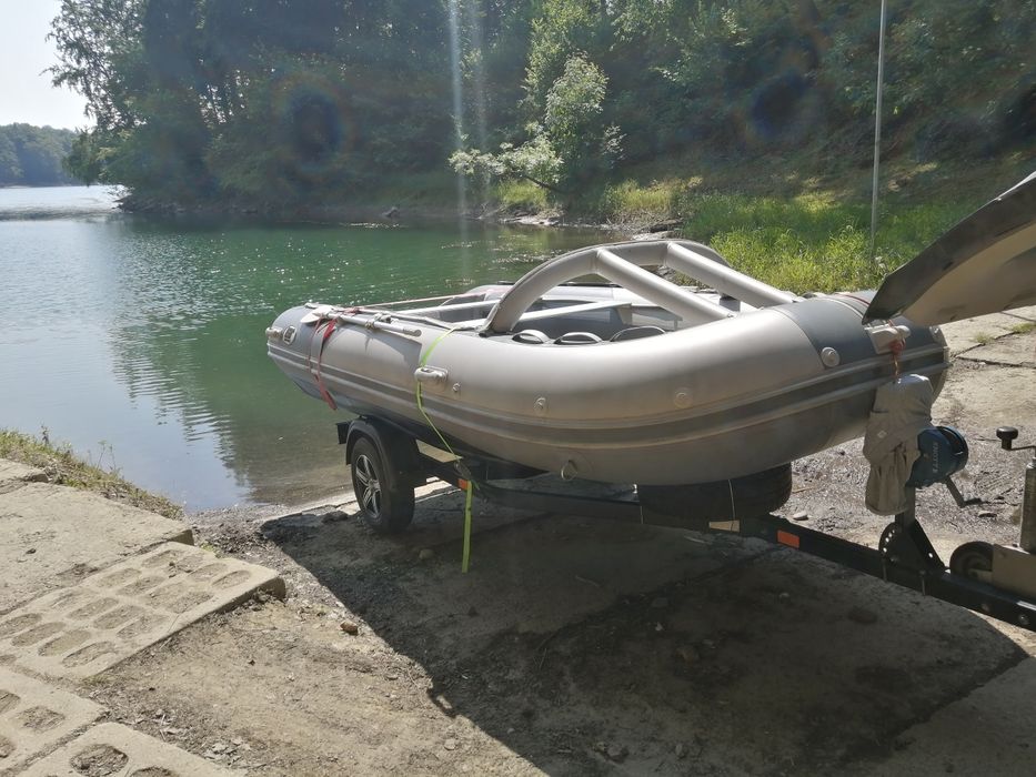 Ponton et marine 420