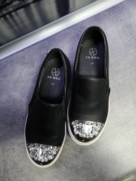 Oryginalne buty LU BOO kryształki