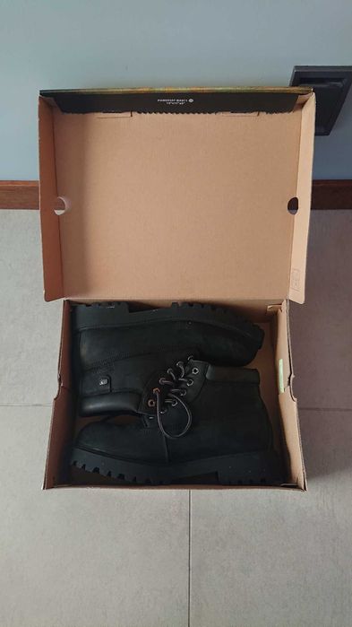 Buty zimowe męskie  SKECHERS WaterProof - rozmiar 46 czarne