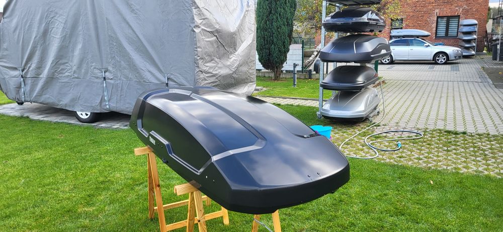 Box bagażnik dachowy Thule Force M czarny aeroskin