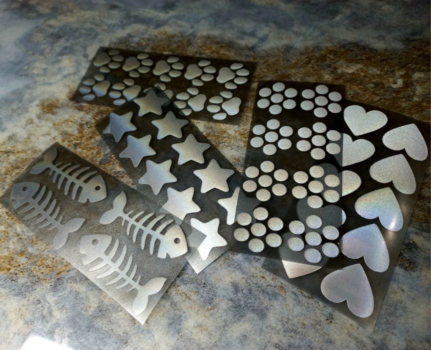 Світловідбиваюча термонаклейка на одяг