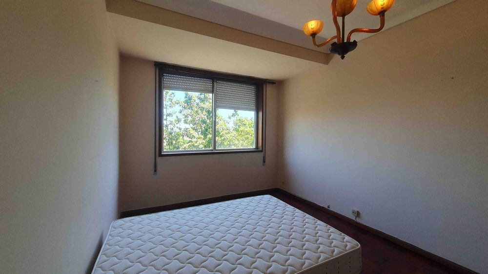 Apartamento T3+1 | Avenida Fernão Magalhães | Rua Prof. Duarte Leite