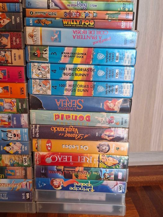 Conjunto VHS + Dvd + PC