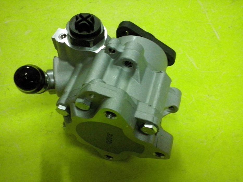 Bomba direcção assistida Audi A4 B5 B6 Vw Passat NOVA