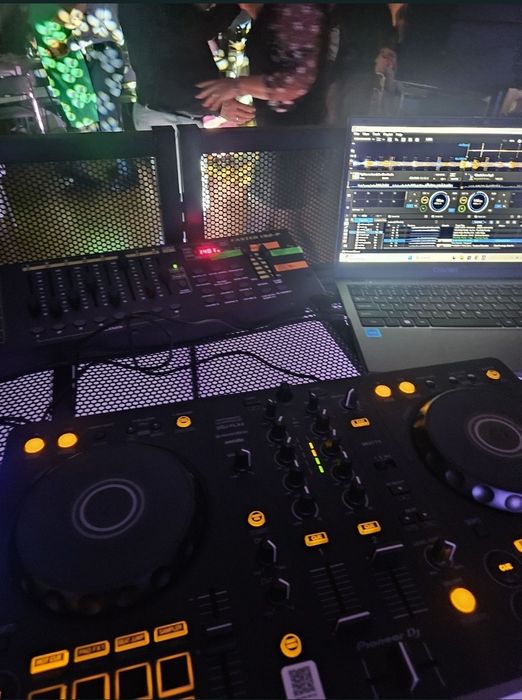 Dj Adriano Dj I Wodzirej na Twoją imprezę
