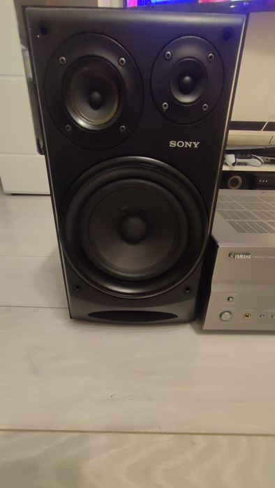 Sprzedam amplituner wzmacniacz  Yamaha RX-V559 z kolumnami
