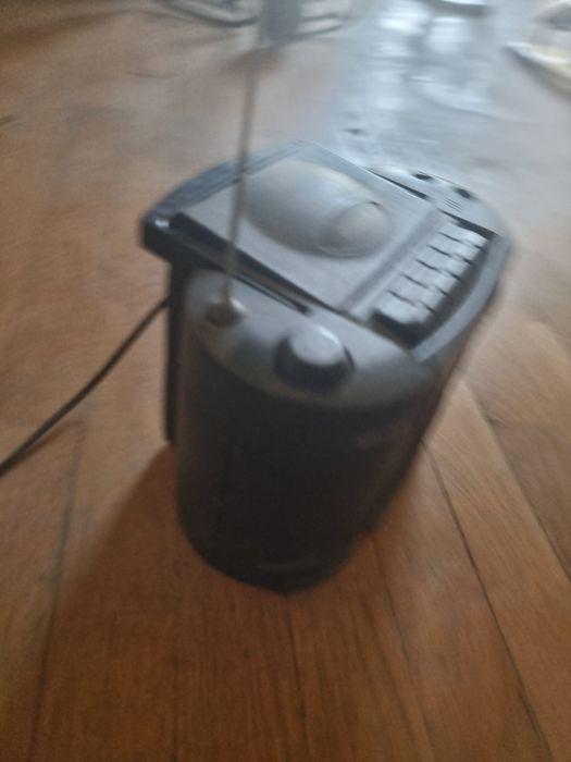 Rádio usado elétrico