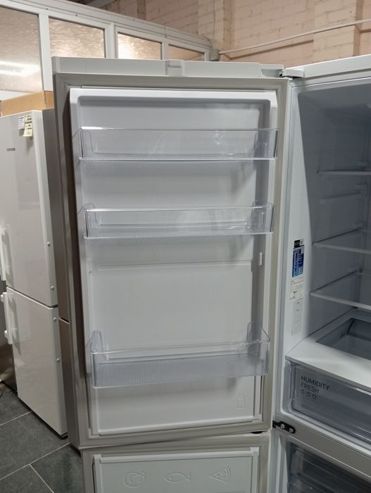 Холодильник Samsung No-Frost 185см INVERTER A+++ 2023год из Германии