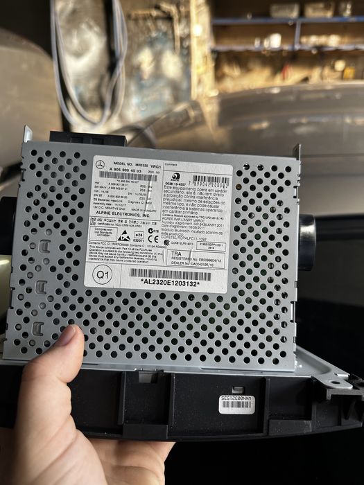 Магнитола Alpine MR2320 на Sprinter W906, Vito V639, V447,