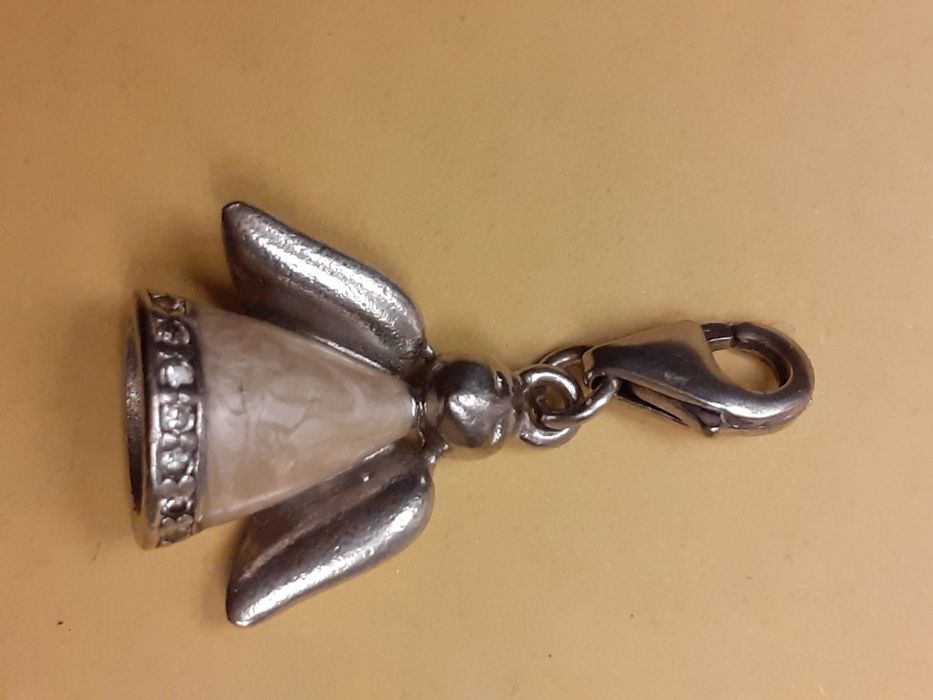 Yes charms zawieszka aniołek