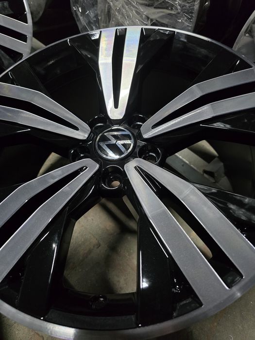 Felgi 18 5x112  Vw Passat Tiguan Arteon skoda seat