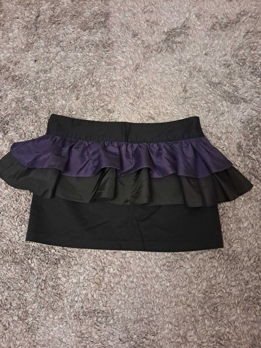 Mini czarno- fioletaowa spodniczka rozm. M