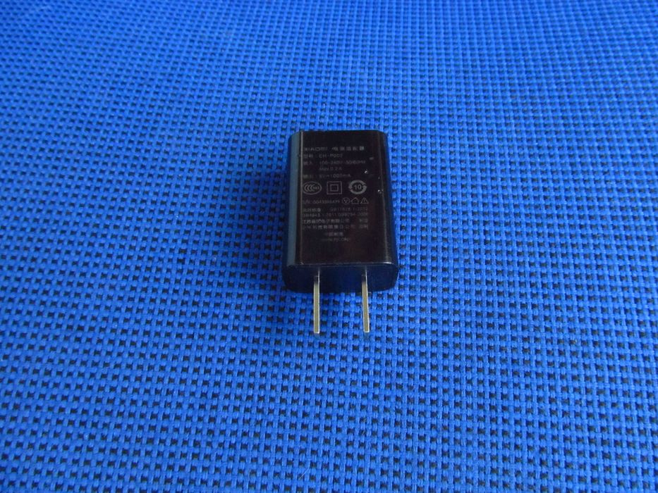 Зарядка Xiaomi (1А) для телефона