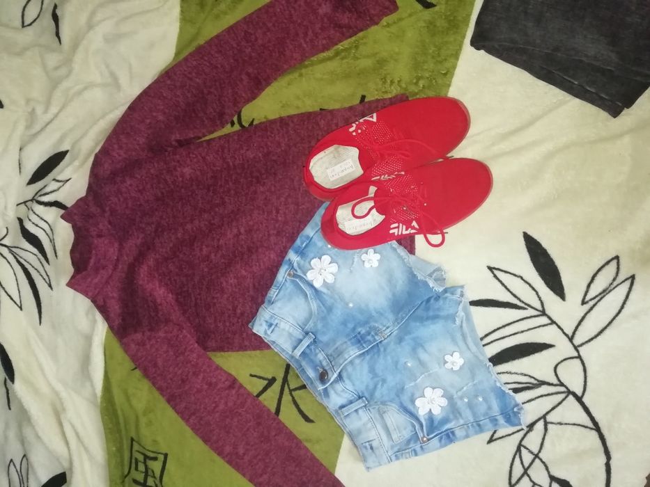 Продам речі для дівчинки