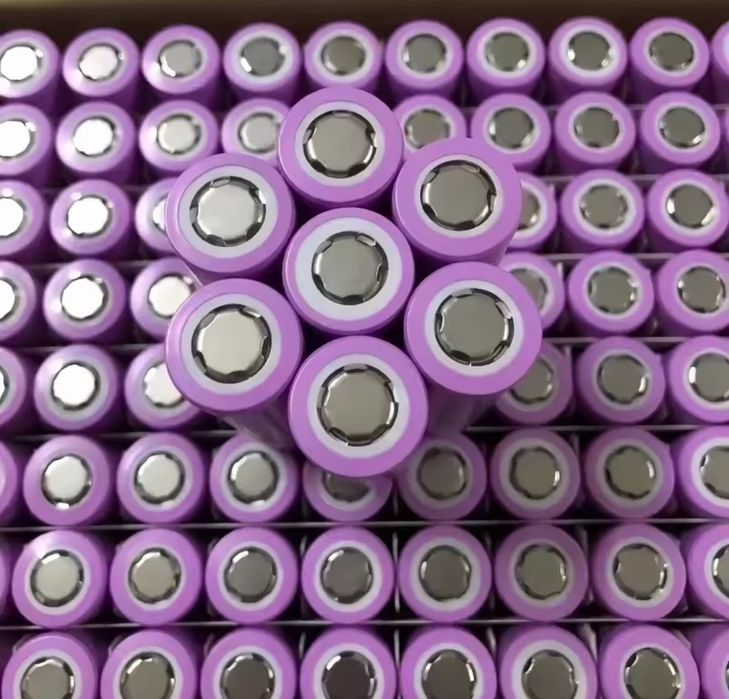 Акумулятори 18650 Samsung 35e