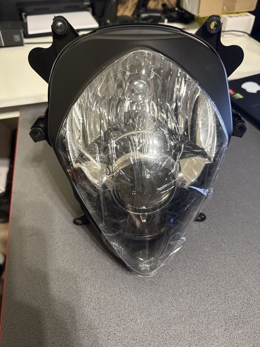 Lampa przód Suzuki GSXR 1000 [669]