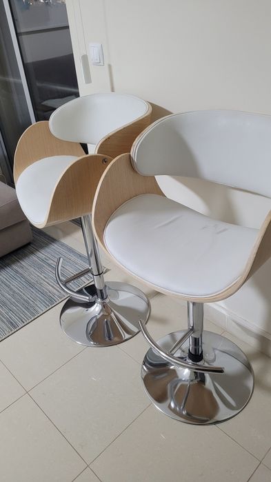 Bancos giratórios 50 euros