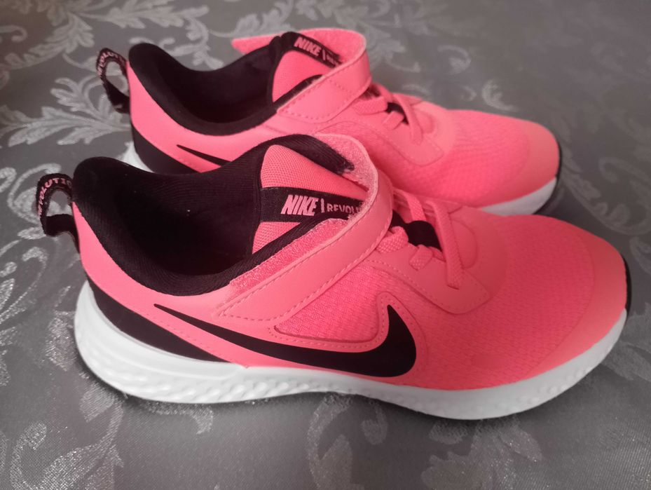 Buty sportowe Nike 33.5