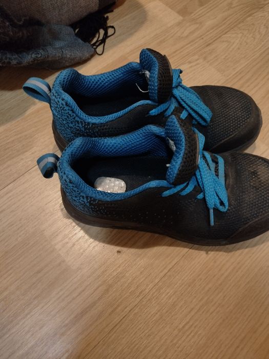 Buty niebieskie chłopięce
