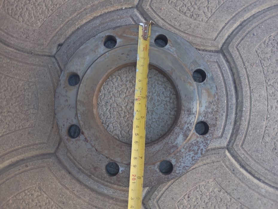 Фланец металлический