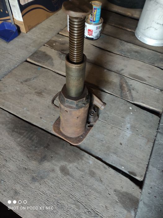 Продам гидравлический донкрат