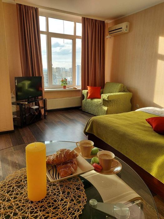 Подобово. Ліфт, Wi-fi, вода працюють без світла! Студія з неймовірним