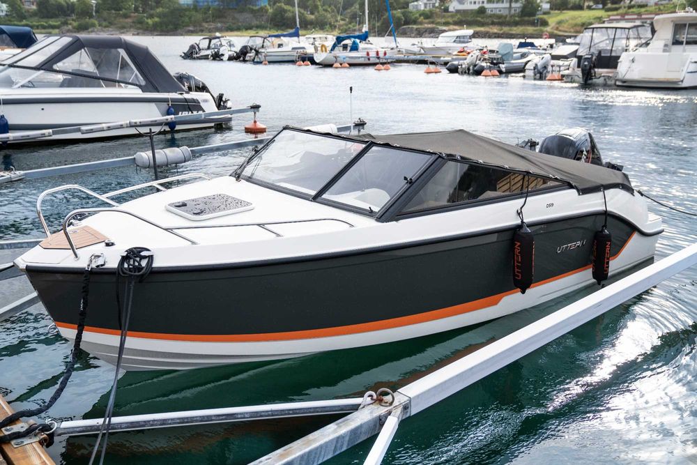 Uttern D59 Mercury R4 150 KM - Augustów