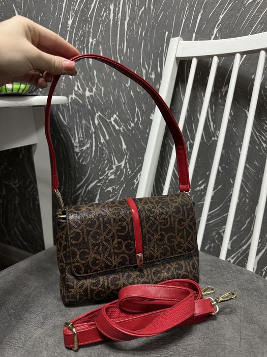 Жіноча сумочка