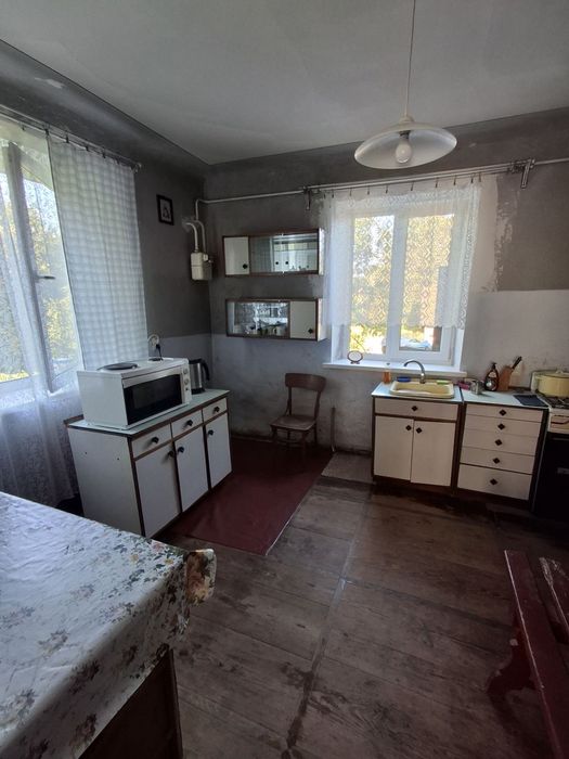 Продається будинок у с.Лісок Золочівського р-н вул. Головна 102