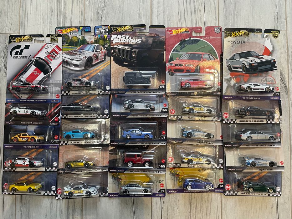 Kolekcja zabawek HotWheels