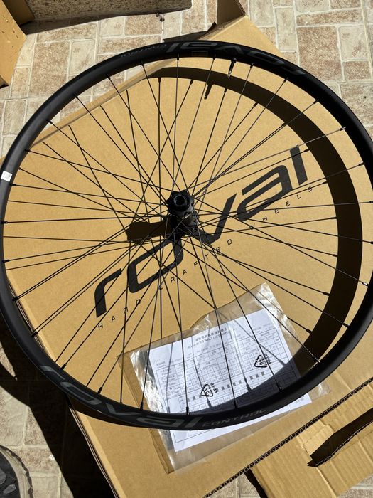 Rodas Specialized Control Alloy 350 6B