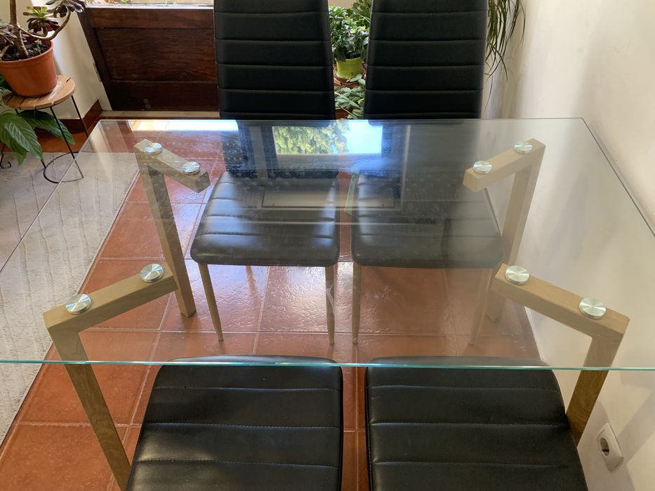 Mesa de Sala em Vidro