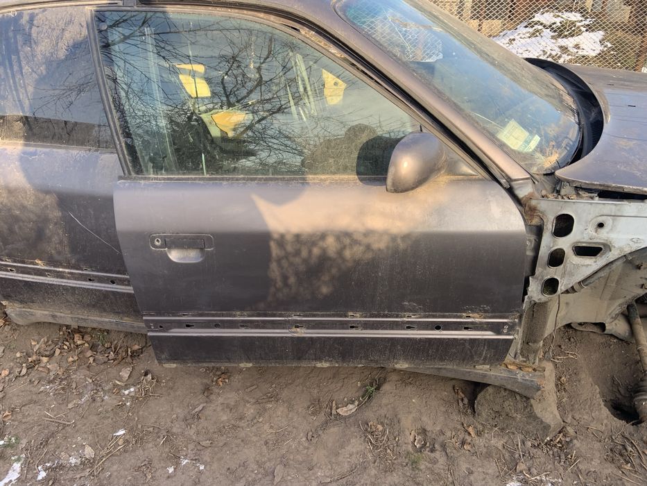 Кузов ауди а6 с4 100 та Запчастини