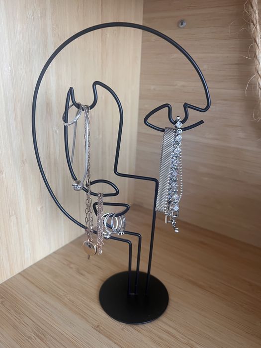 Uchwyt na biżuterię