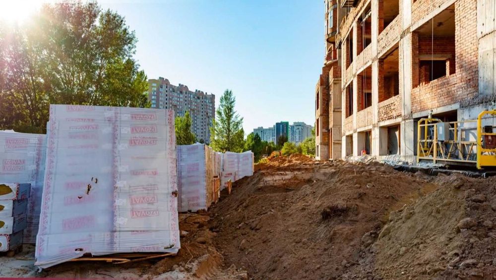 Продаж двухкімнатної квартири 99м2 вул. Василя Касіяна /метро Іподром 3хв / ВДНГ