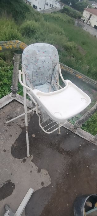 Cadeira bebé para comer