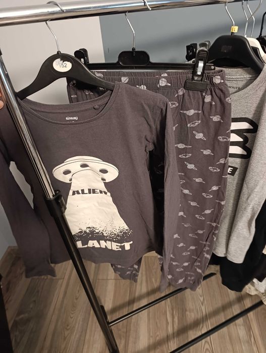 Paka ubrań dla chłopca 134/140