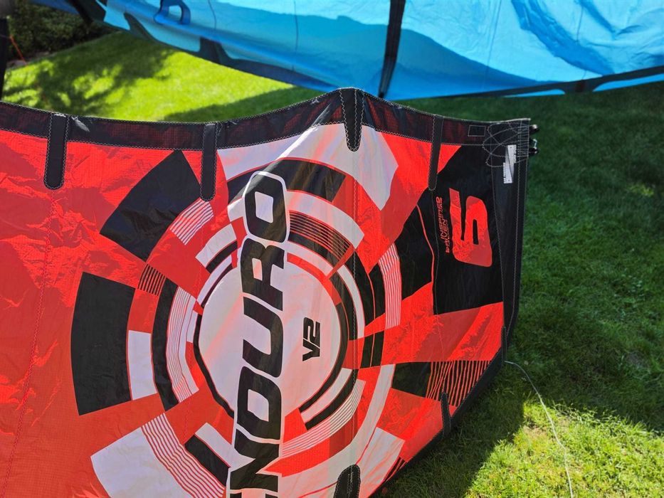 KITE Ozone Enduro V2 6m + Bar